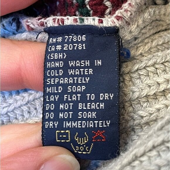 Vintage Tommy Hilfiger Plaid Pullover Sweater Gray Merlot Men's XL - Picture 6 of 6